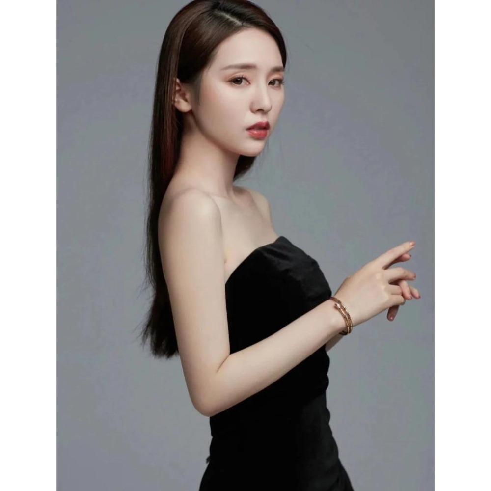 APM MONACO手鐲 APM蛇靈開口手鐲 S925純銀手鐲 女生手環 金色鑲晶鑽蛇手環 手鏈女 高級感時尚手鐲-細節圖5