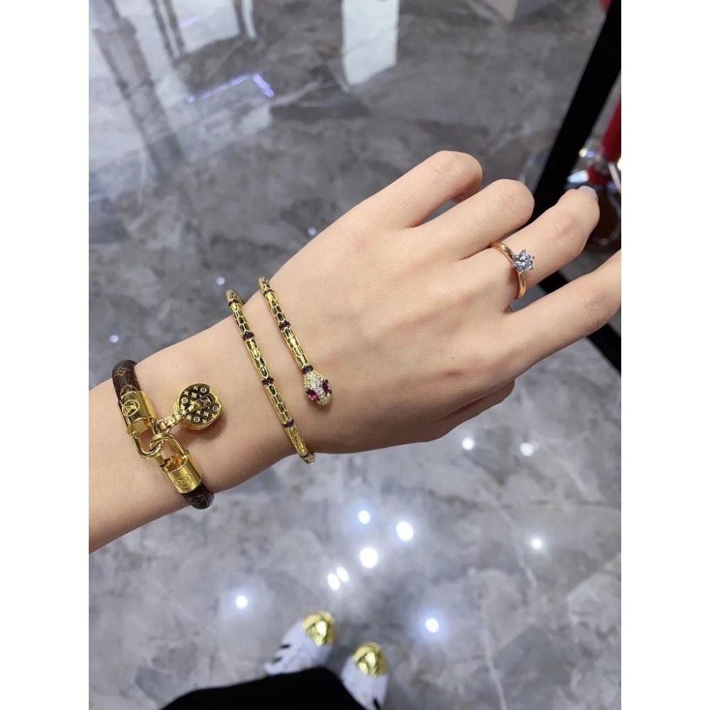 APM MONACO手鐲 APM蛇靈開口手鐲 S925純銀手鐲 女生手環 金色鑲晶鑽蛇手環 手鏈女 高級感時尚手鐲-細節圖7