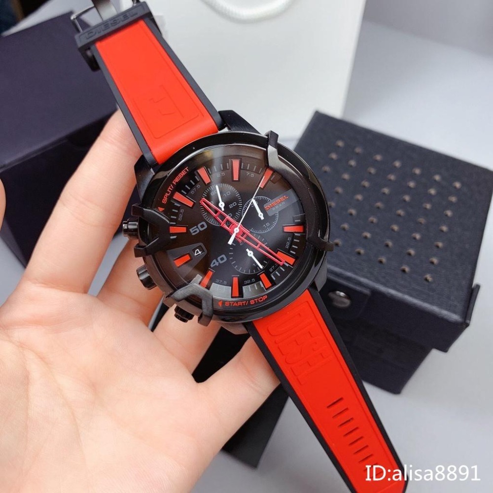 DIESEL迪賽手錶男 休閒運動手錶男 休閒運動男生腕錶 歐美時尚潮流 日曆計時男錶 DZ4530 紅色橡膠錶帶石英錶-細節圖2