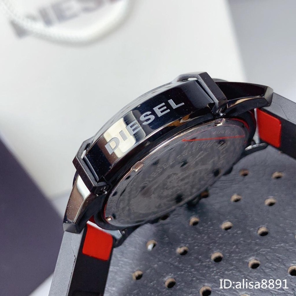 DIESEL迪賽手錶男 休閒運動手錶男 休閒運動男生腕錶 歐美時尚潮流 日曆計時男錶 DZ4530 紅色橡膠錶帶石英錶-細節圖7