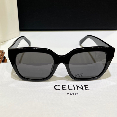 celine墨鏡 CL40198太陽鏡 金屬字母太陽眼鏡 男女款情侶墨鏡 黑框墨鏡 大框方框太陽鏡 賽琳墨鏡 女生墨鏡