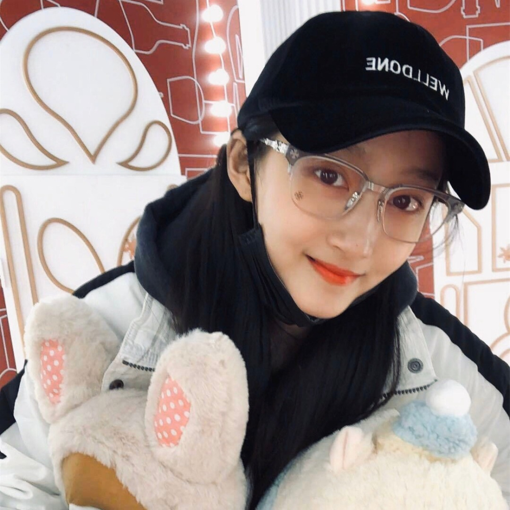 CHROME HEARTS眼鏡 經典款明細同款眼鏡 銀色十字花關曉彤同款眼鏡 男女款情侶眼鏡 超輕純鈦眼鏡 復古百搭近視-細節圖2