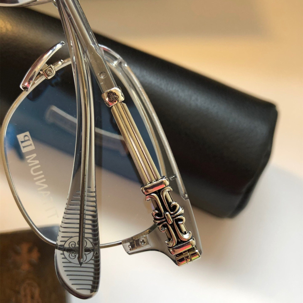 CHROME HEARTS眼鏡 經典款明細同款眼鏡 銀色十字花關曉彤同款眼鏡 男女款情侶眼鏡 超輕純鈦眼鏡 復古百搭近視-細節圖9