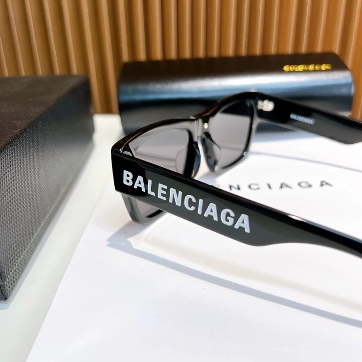 BALENCIAGA巴黎世家墨鏡 BB0262SA歐美時尚方框墨鏡 女生墨鏡 男士太陽鏡 男女情侶款墨鏡 經典休閒墨鏡-細節圖7