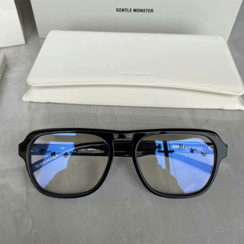 GM眼鏡 GENTLE MONSTER眼鏡 馬吉拉聯名合作款方框眼鏡 MM011蛤蟆鏡 女生素顏眼鏡框 光學眼鏡架 平光