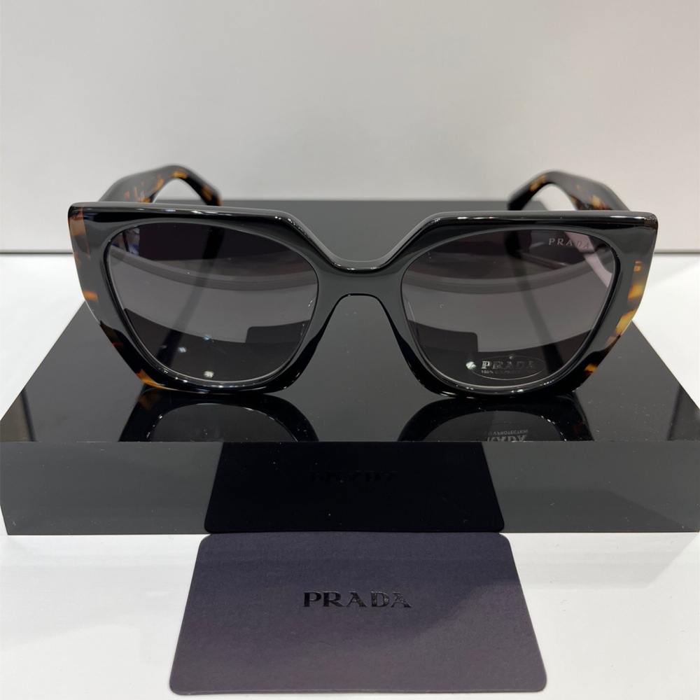 Prada墨鏡 普拉達太陽鏡 大框墨鏡 男女通用款太陽鏡 歐美時尚墨鏡 超酷辣妹風墨鏡 女生墨鏡 男士太陽鏡 開車旅行必-細節圖4