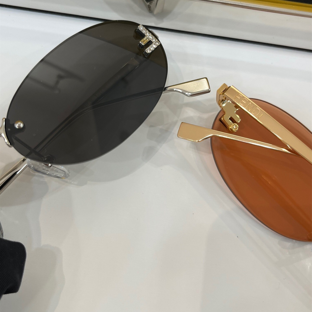 FENDI太陽鏡 芬迪墨鏡 男女通用款墨鏡 歐美復古時尚墨鏡 酷帥辣妹風休閒太陽眼鏡 圓形金屬鏡腿墨鏡 女生墨鏡 男士太-細節圖8