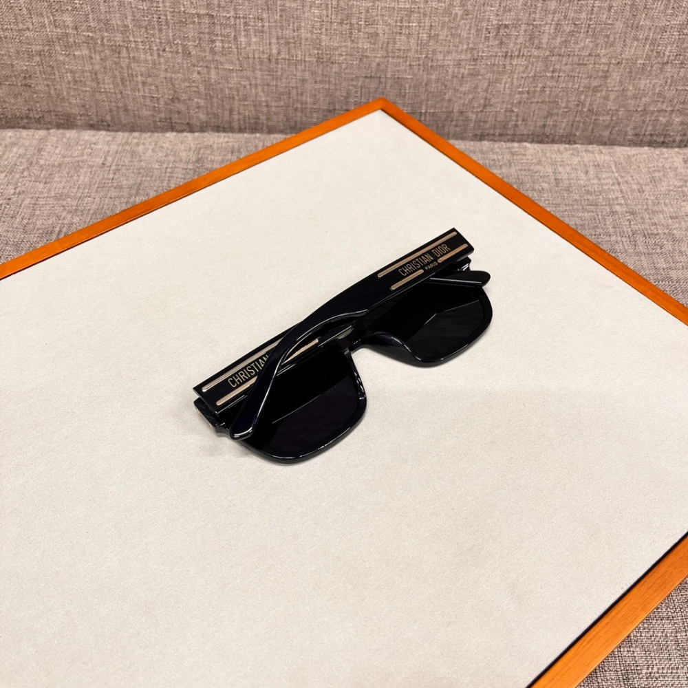 CHRISTIAN DIOR（PARIS）太陽鏡  男女通用款太陽鏡 防紫外線墨鏡 黑色大框-細節圖4