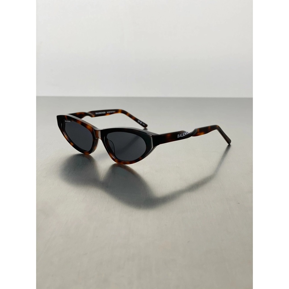 Balenciaga新款扭曲墨鏡BB0207街頭風凹造型BB00209太陽眼鏡貓眼墨鏡男女同款眼鏡小臉54-17-140-規格圖11