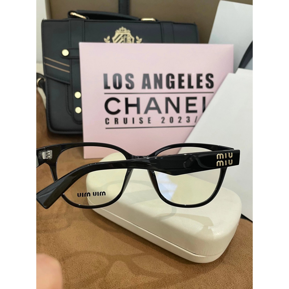 Miu Miu 百搭素顏黑框 復古方框光學鏡近視眼鏡 瘦臉美麗素顏遮臉 修飾臉型男女明星同款眼鏡防藍光54-19-145-細節圖4