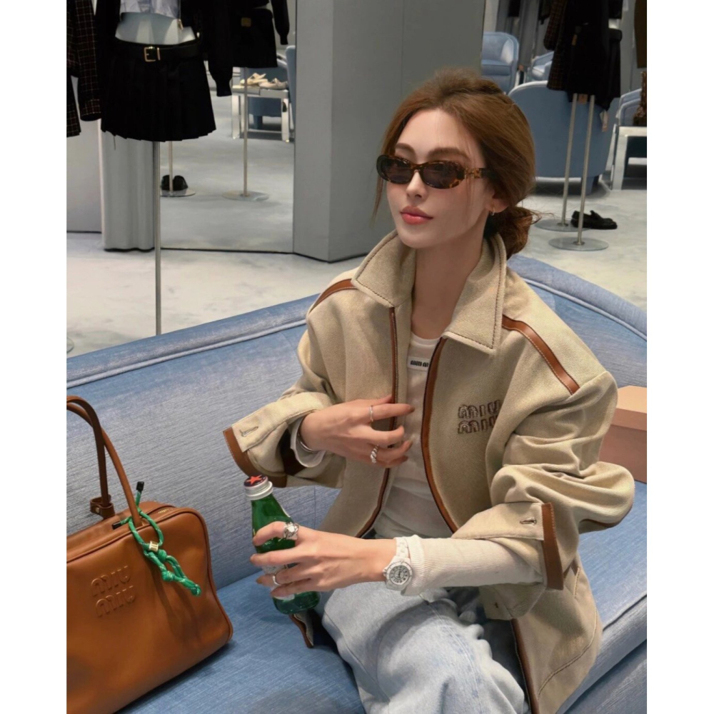 Miu Miu 新款橢圓形太陽眼鏡 很適合日常穿搭外出墨鏡男女明星同款防曬佩戴超舒適側臉高顏值50-20-140-細節圖4