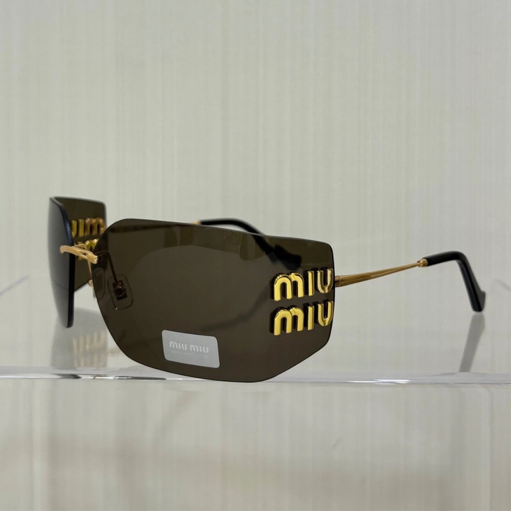 Miu Miu 張元英同款墨鏡 金屬字母logo護目鏡 太陽眼鏡 很酷又可以很甜的一款方形框 尺寸：80-14-110-規格圖10