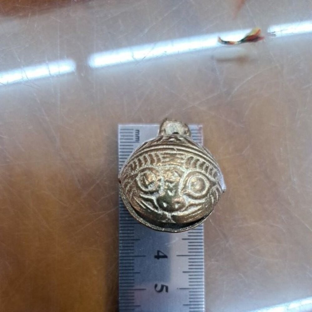 佐運門 銅鈴 鈴鐺 風鈴 古銅鈴 牛鈴 風水銅鈴葫蘆 虎爺 鈴鐺 虎鈴 玲噹 銅鑄鈴 風鈴吊墜 迷你 銅鈴 鈴吊飾 平安-細節圖9