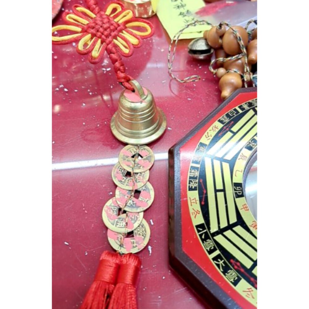 佐運門 風水 五帝錢 銅鈴 銅鈴五帝錢掛件 風水擺件 吊飾 門鈴鐺 鈴鐺吊飾 銅鐘 招財吊飾 銅鈴鐺 鎮宅 銅風鈴 擋煞-細節圖9