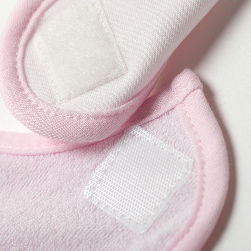 NEW STAR 溫馨鯨魚柔軟毛巾寶寶圍兜 ( 防水底層 ) 2653-細節圖3