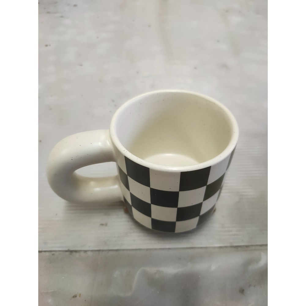 #個人所有優質商品# §1-胖胖手把-/黑白方格”-陶杯^時尚經典°-細節圖2