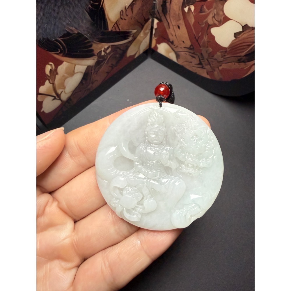 【玄沁｜初次相玉】天然翡翠乘龍觀音吊飾｜立體雕刻設計｜東方文化特色款｜收藏推薦-細節圖2