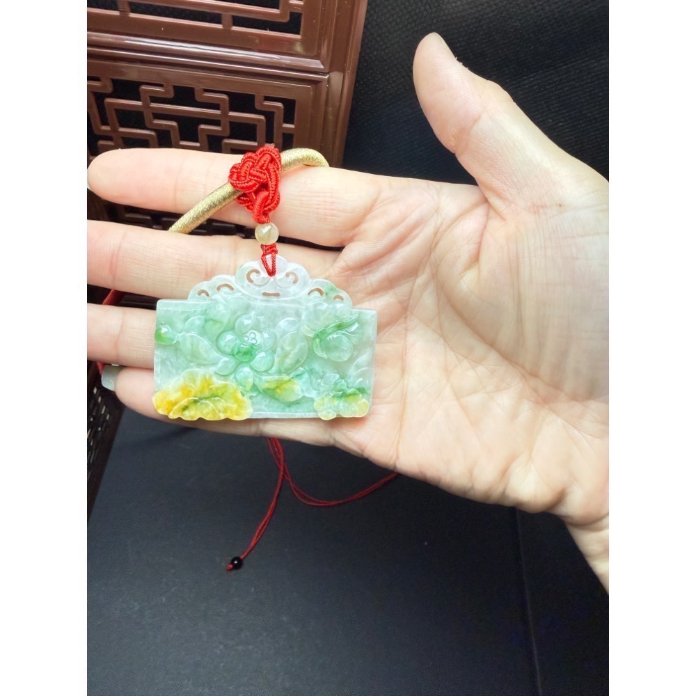 【玄沁｜初次相玉】（自留款純欣賞😄）福祿壽三彩「鳥語花香」雙蝶如意大牌吊墜（附精緻手工掛繩）有陸證書-細節圖3