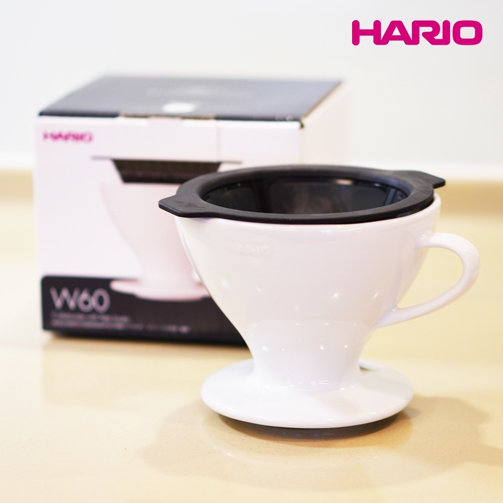 【HARIO】W60磁石濾杯豪華組(濾杯+V60雲朵02玻璃分享壺600ml+matrix V型濾紙02白色100入)-細節圖6