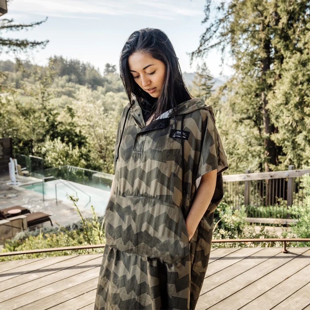 Matador x Volcom 鬥牛士 Packable Beach Poncho 便攜速乾毛巾衣 - 虎斑綠-細節圖3