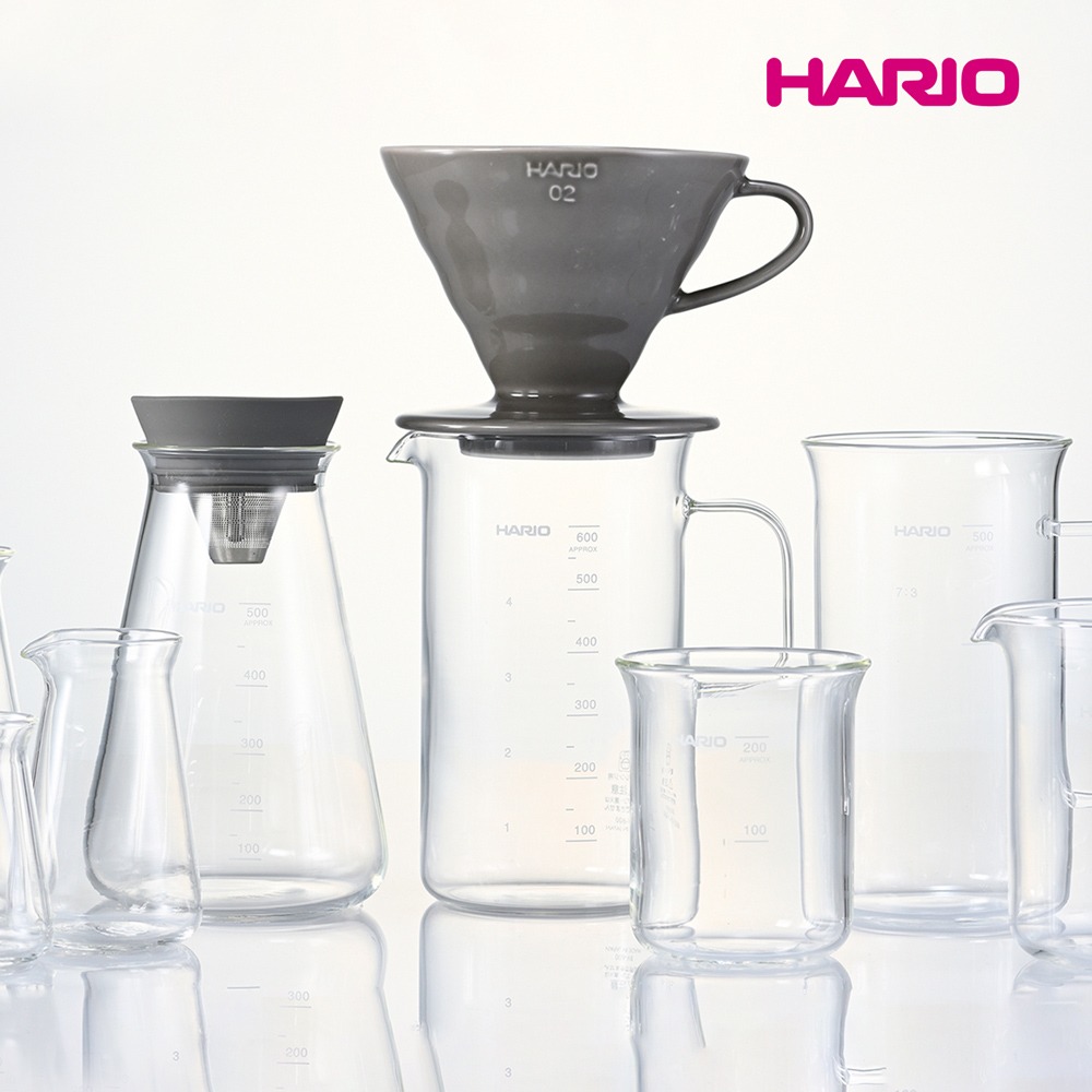 【HARIO V60】白色磁石濾杯02+經典燒杯咖啡壺300ml 套裝組 /V型濾杯/玻璃分享壺/日本製/耐熱玻璃/量-細節圖4