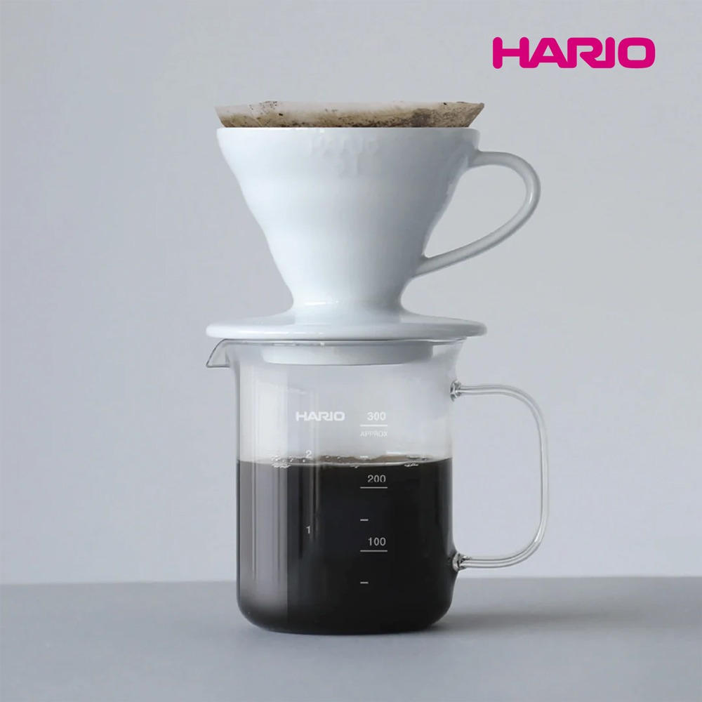 【HARIO V60】白色磁石濾杯02+經典燒杯咖啡壺300ml 套裝組 /V型濾杯/玻璃分享壺/日本製/耐熱玻璃/量-細節圖5