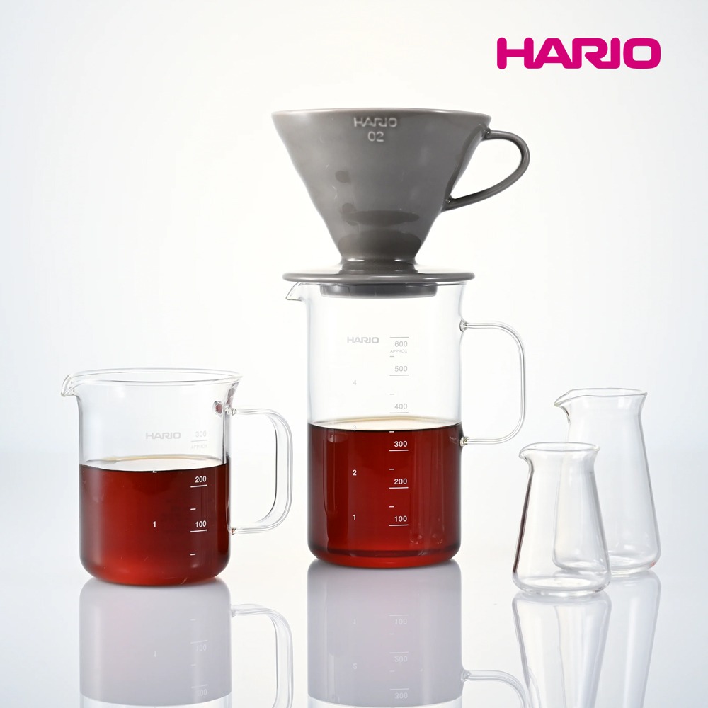 【HARIO V60】白色磁石濾杯02+經典燒杯咖啡壺300ml 套裝組 /V型濾杯/玻璃分享壺/日本製/耐熱玻璃/量-細節圖7