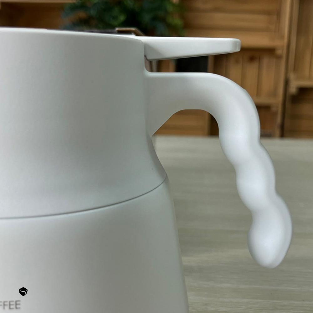 【HARIO】純白系列V60白色02磁石濾杯 + V60不鏽鋼保溫咖啡壺白PLUS 600 /咖啡壺/分享壺/真空壺/-細節圖2