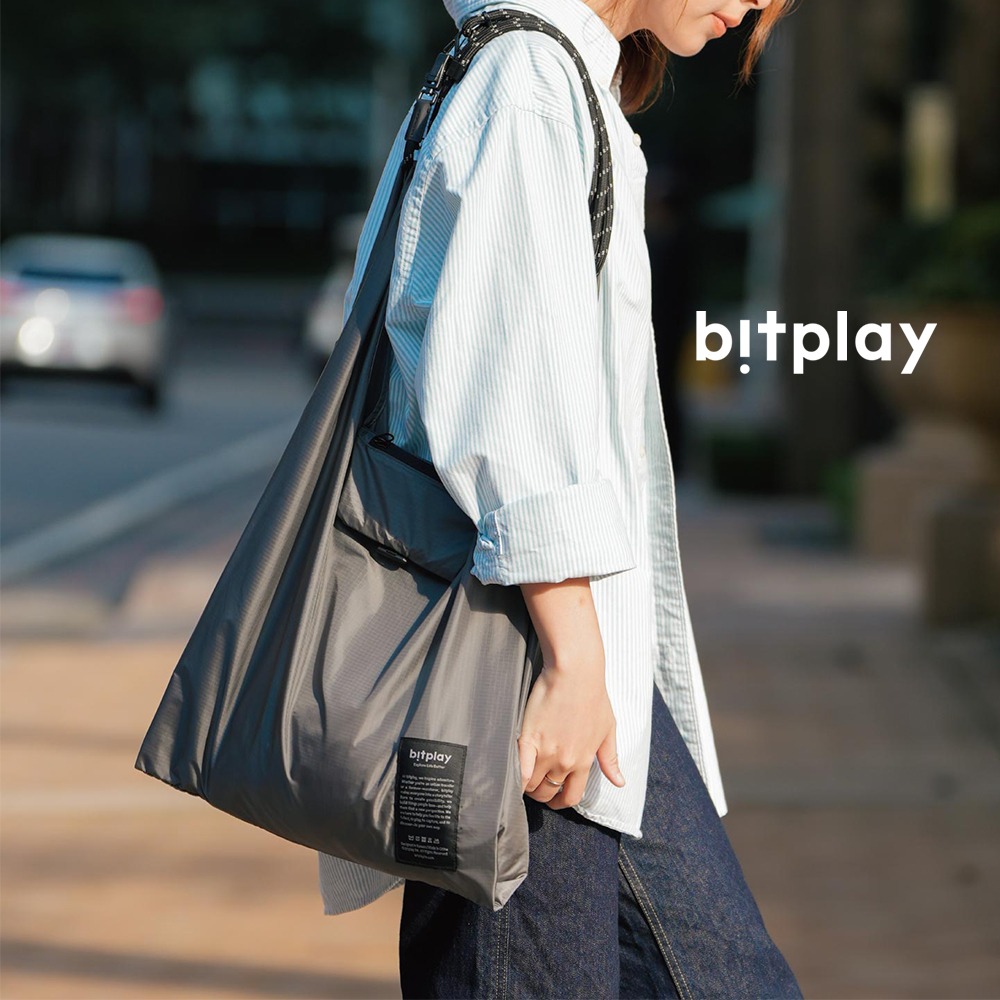 【bitplay】Foldable 2-Way Bag 超輕量翻轉口袋包-暗夜黑/隨身/購物袋/媽媽包/環保/手機包-細節圖2