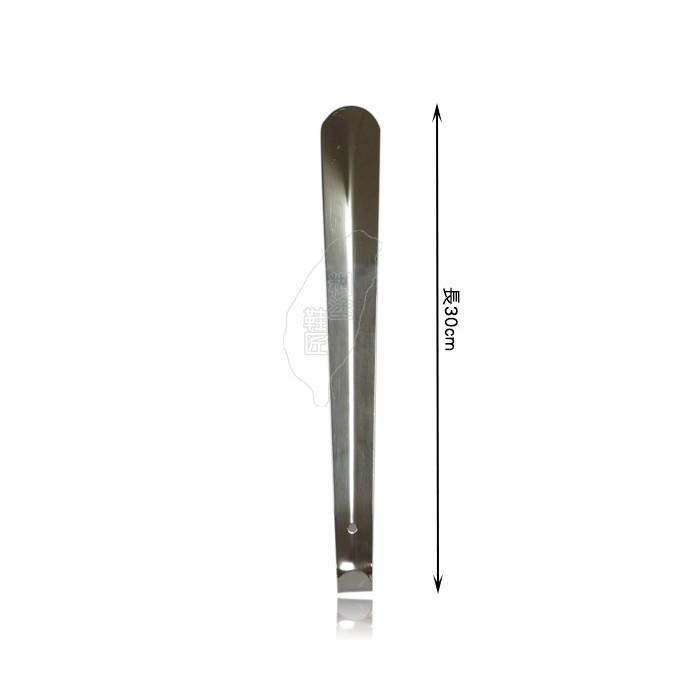 糊塗鞋匠 優質鞋材 A31 不銹鋼彎柄鞋拔30cm 耐用 不變形 可吊掛 兩邊鈍化處理-細節圖2