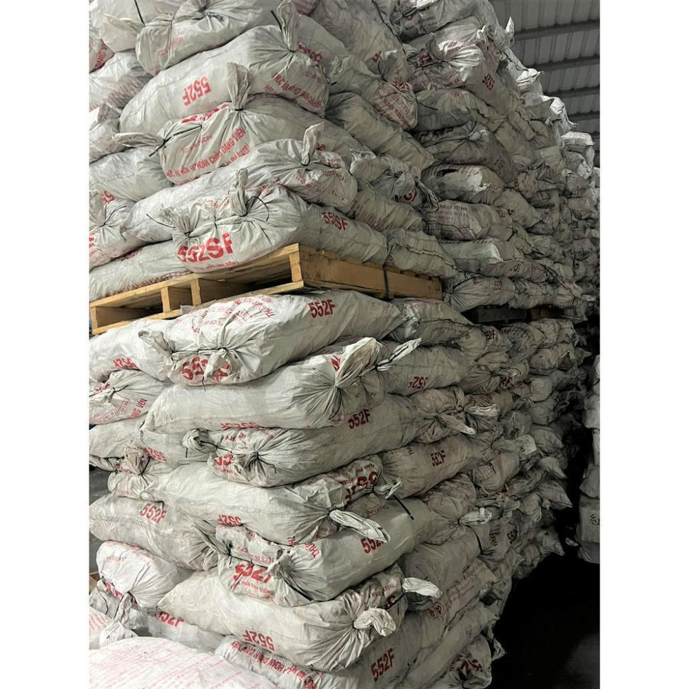 木炭 烤肉木炭 塊炭 碎炭 【 1.1公斤 】 傳統木炭 混和 露營專用木炭 過濾 除濕 淨化水質 園藝植栽 【揪好室】-細節圖8