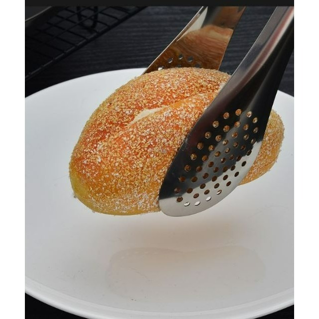 不銹鋼夾 圓孔9吋 12吋 食品夾 麵包夾 沙拉夾 西點夾 料理夾 油炸夾 鋼夾 洞洞夾 分菜夾 烤肉夾 【揪好室】-細節圖5