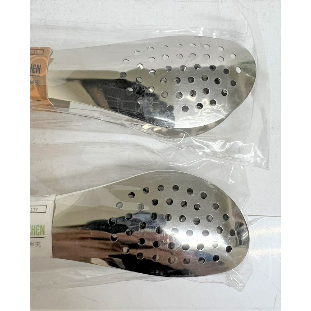 不銹鋼夾 圓孔9吋 12吋 食品夾 麵包夾 沙拉夾 西點夾 料理夾 油炸夾 鋼夾 洞洞夾 分菜夾 烤肉夾 【揪好室】-細節圖8