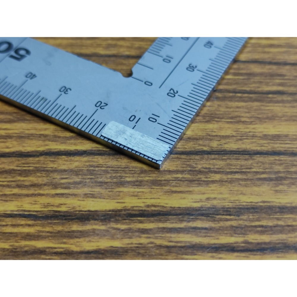 方形15X5mm厚0.3 鍍鋅 (50片)