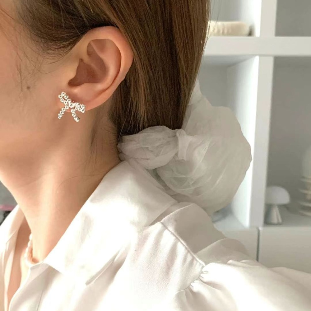 正韓🇰🇷【現貨】| nk.studio 東大門 飾品歐膩蝴蝶結耳環（銀色-細節圖5