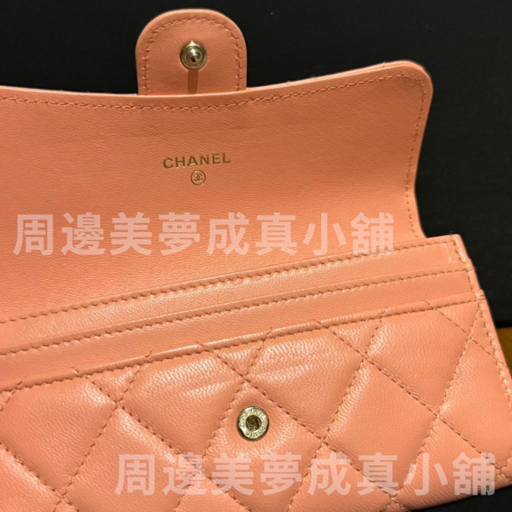 九成新 二手 正貨 正品 香奈兒 小香 CHANEL 經典口蓋長夾 銀釦  歐洲購入 牛皮 錢包 皮夾-細節圖4