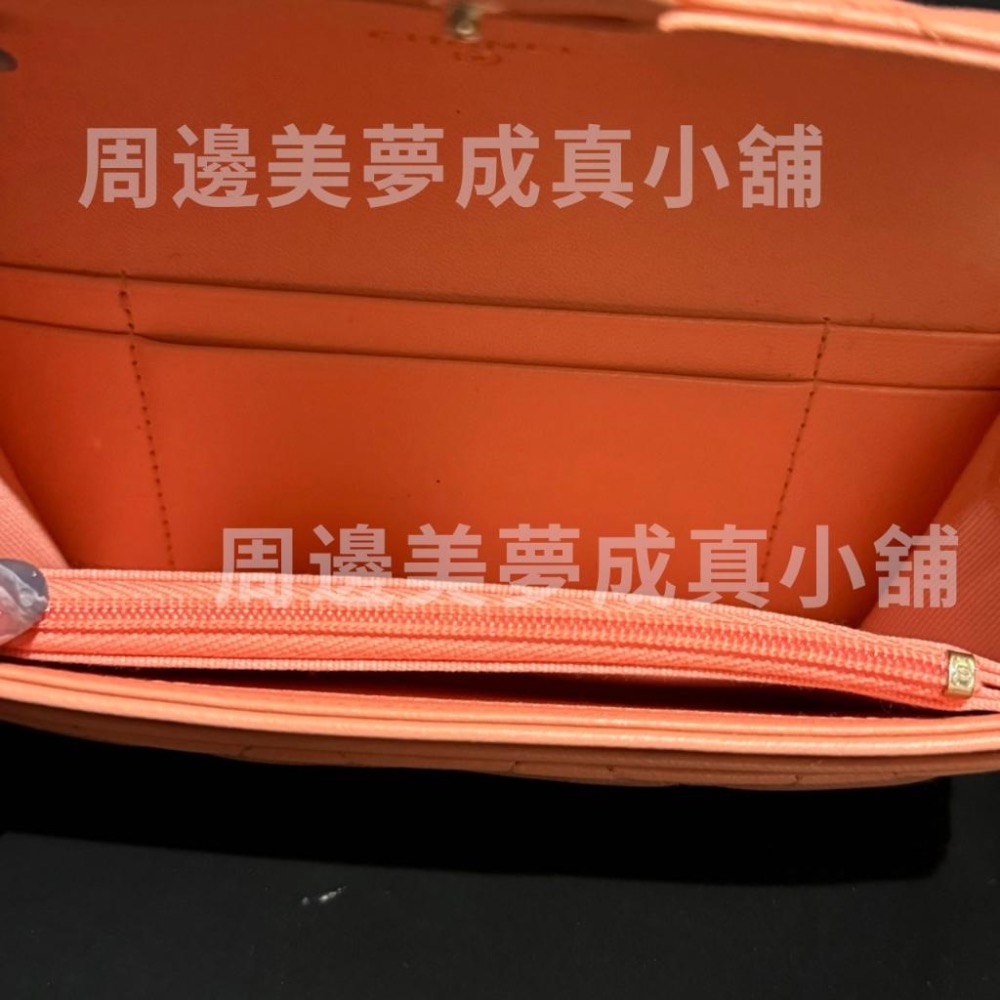 九成新 二手 正貨 正品 香奈兒 小香 CHANEL 經典口蓋長夾 銀釦  歐洲購入 牛皮 錢包 皮夾-細節圖5