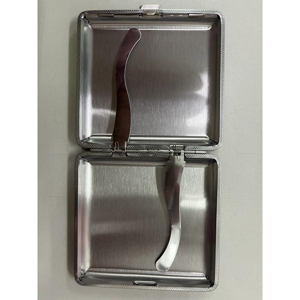 現貨 短支隨身煙盒 皮製 20支裝 不銹鋼壓片 菸盒 雙面裝菸 按鈕開合 煙盒 香煙盒 皮革金屬菸盒-細節圖3