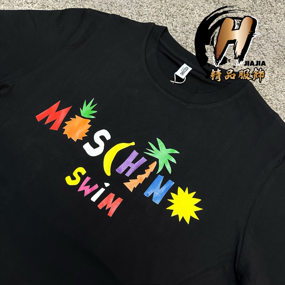 H精品服飾💎MOSCHINO 新款 水果文字 黑色 短袖✅正品代購-細節圖4