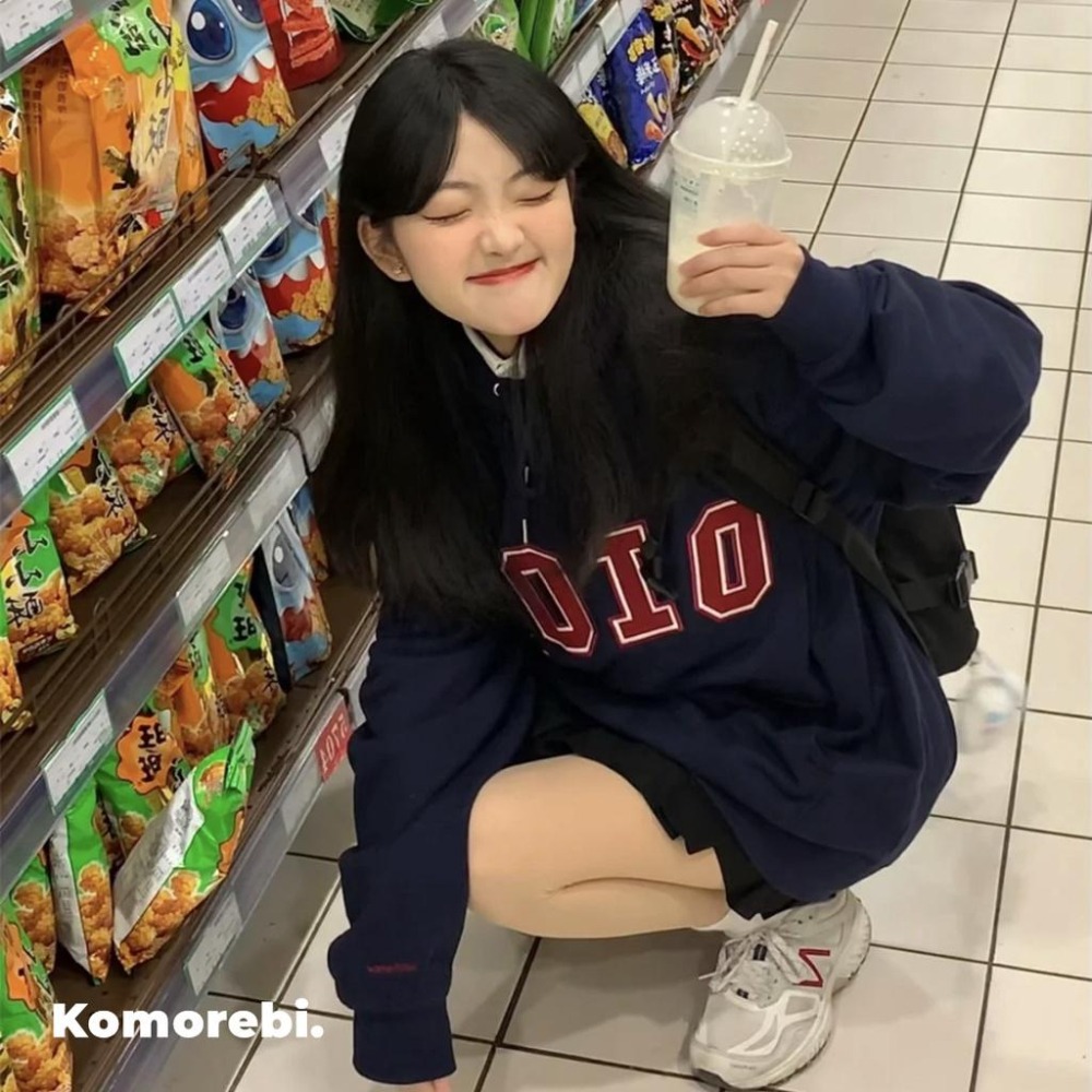 💜在臺現貨💜5252 by OiOi 帽T 有刷毛 字母印花 ROSE同款 大學T 帽踢 連帽衛衣-細節圖5