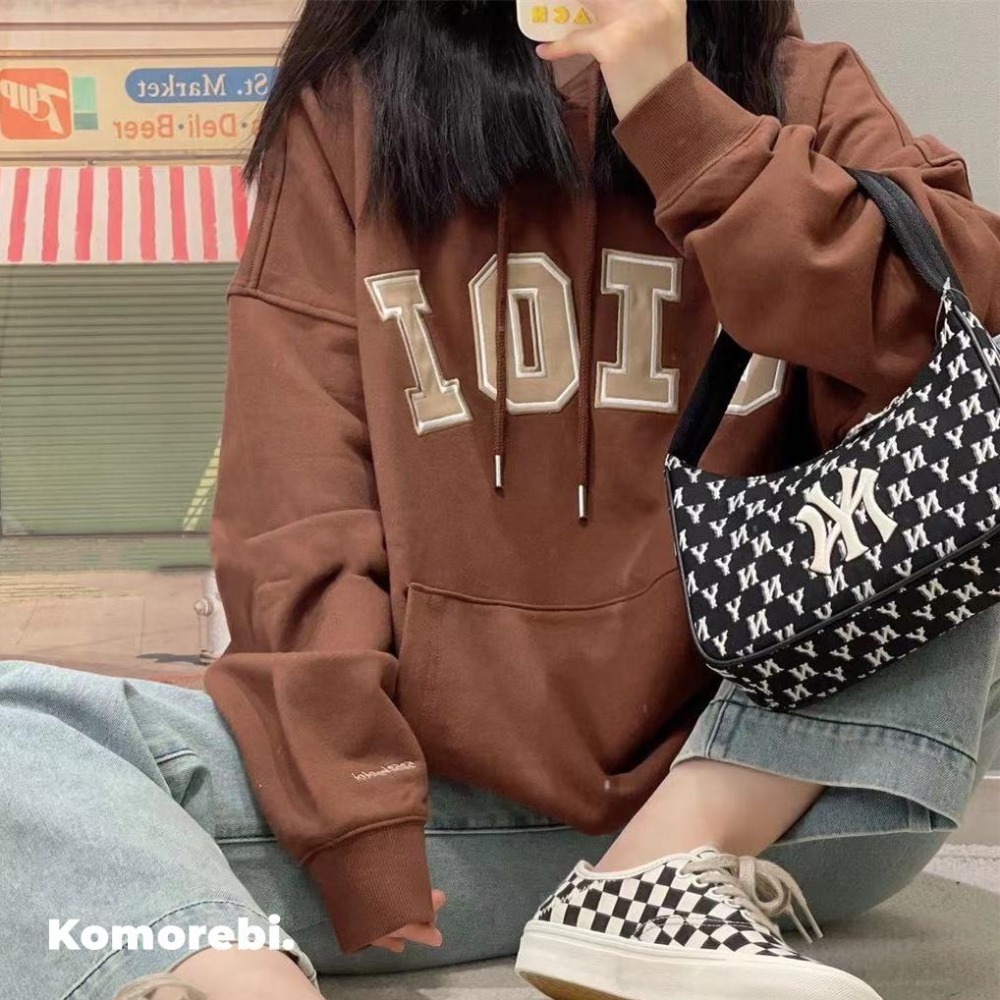 💜在臺現貨💜5252 by OiOi 帽T 有刷毛 字母印花 ROSE同款 大學T 帽踢 連帽衛衣-細節圖7