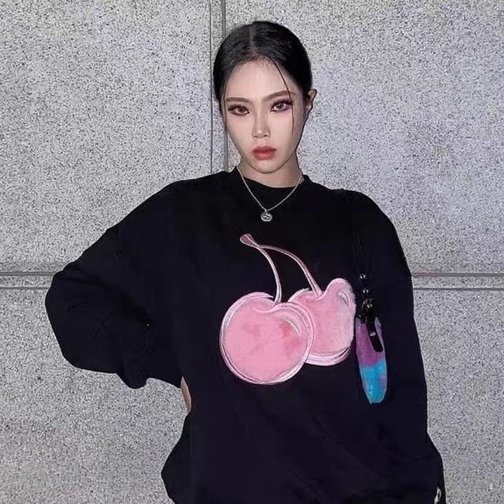 💜韓國代購💜 KIRSH 櫻桃 大學T 可愛少女 馬卡龍 IVE張員瑛同款 22FW 迪士尼聯名款-細節圖4