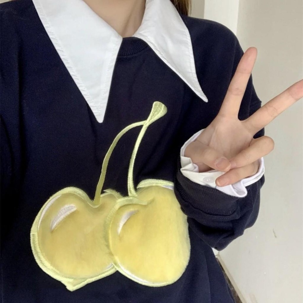 💜韓國代購💜 KIRSH 櫻桃 大學T 可愛少女 馬卡龍 IVE張員瑛同款 22FW 迪士尼聯名款-細節圖6