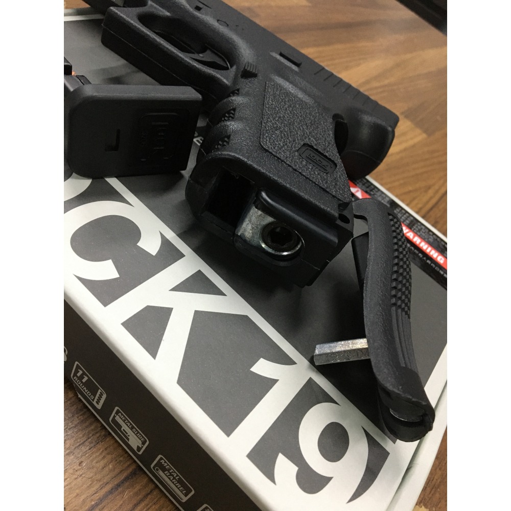 (傑國模型) WG GLOCK G19 刻字授權版 直壓式 6mm 11發 CO2 彈匣 UMAREX BB槍-細節圖3