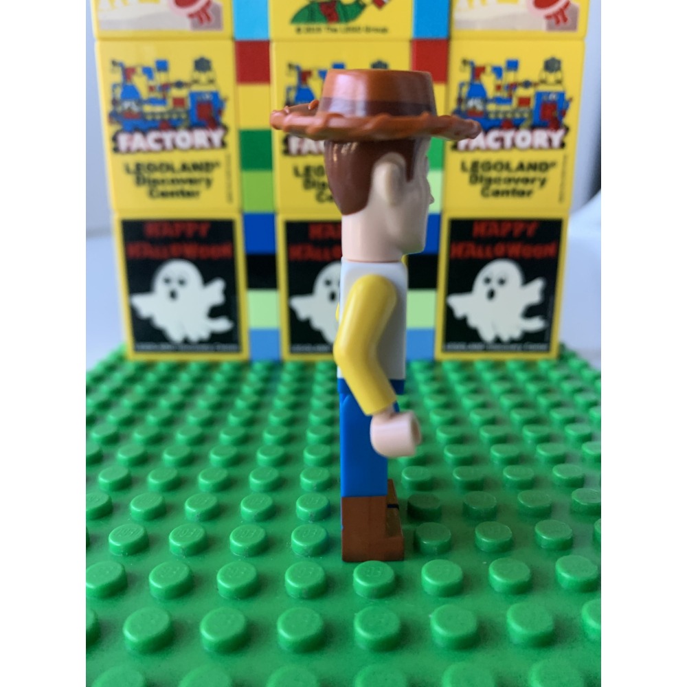 二手 樂高 LEGO 玩具總動員 Toy Story 胡迪 Woody  人偶手有一點鬆-細節圖2