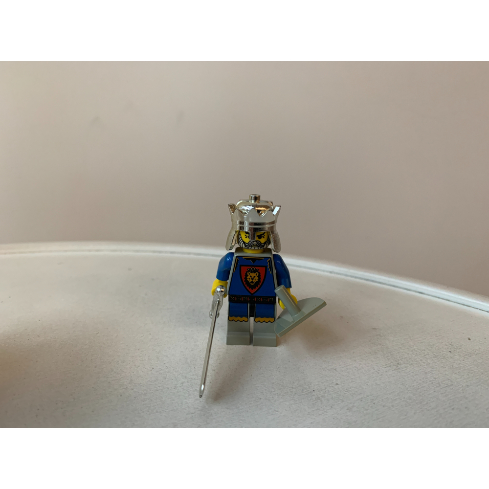 二手 樂高 LEGO 城堡 國王 + 戰馬-細節圖4