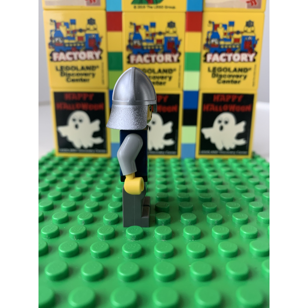 二手 樂高 LEGO 城堡 小兵 徵兵-細節圖2