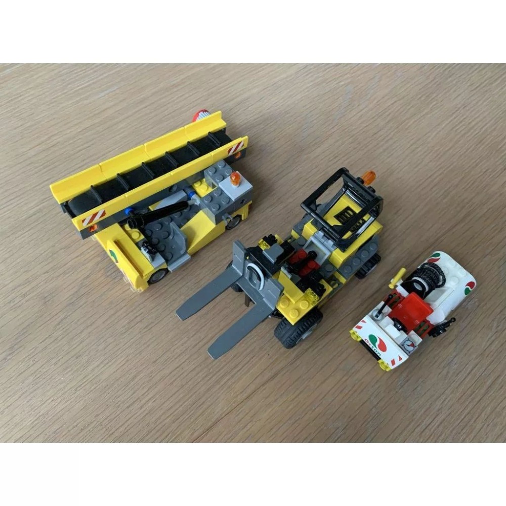 二手 樂高 LEGO 城市 60022 機場 貨機 貨運客機-細節圖3