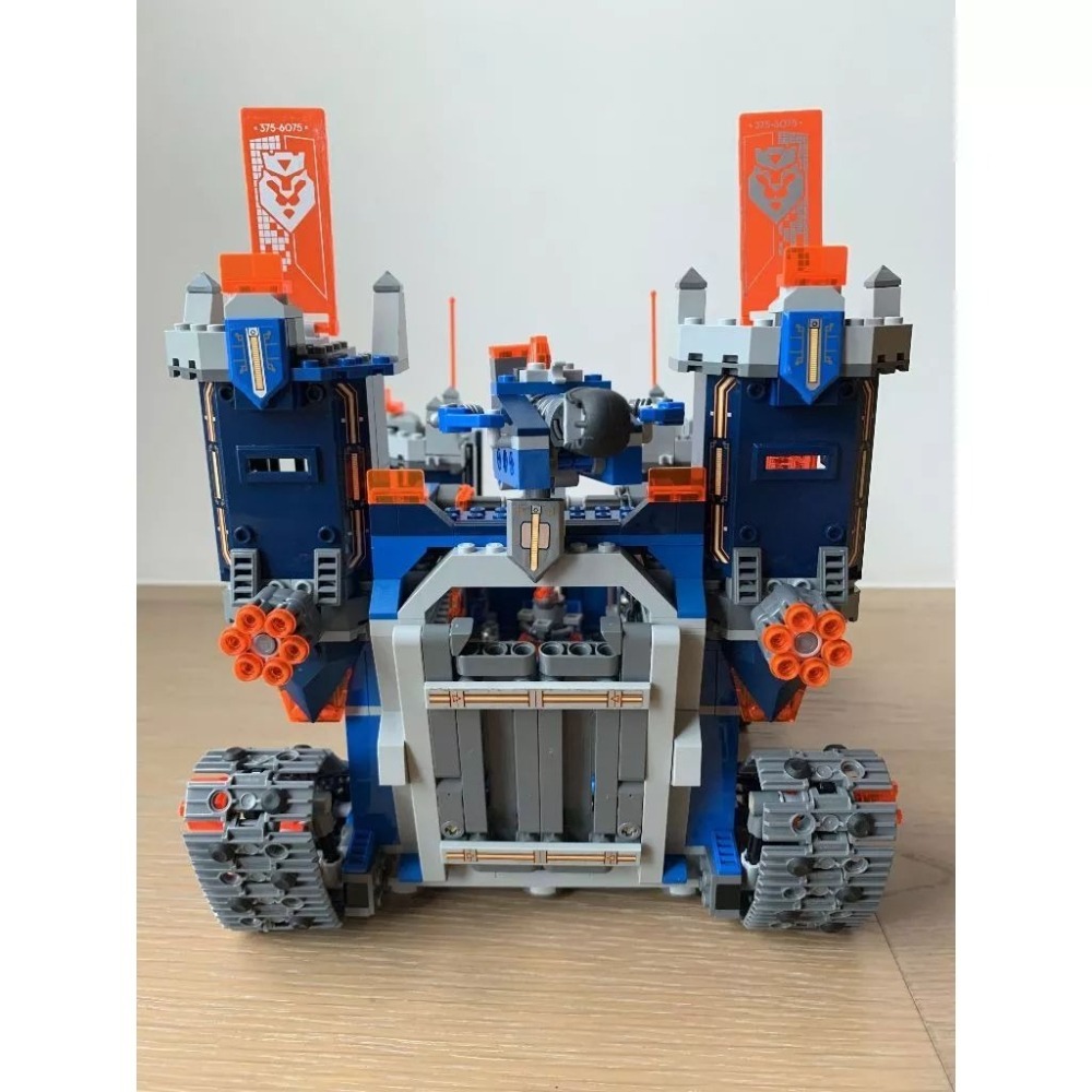 二手 樂高 LEGO 未來騎士 70317 移動要塞 移動城堡 有缺件-細節圖2