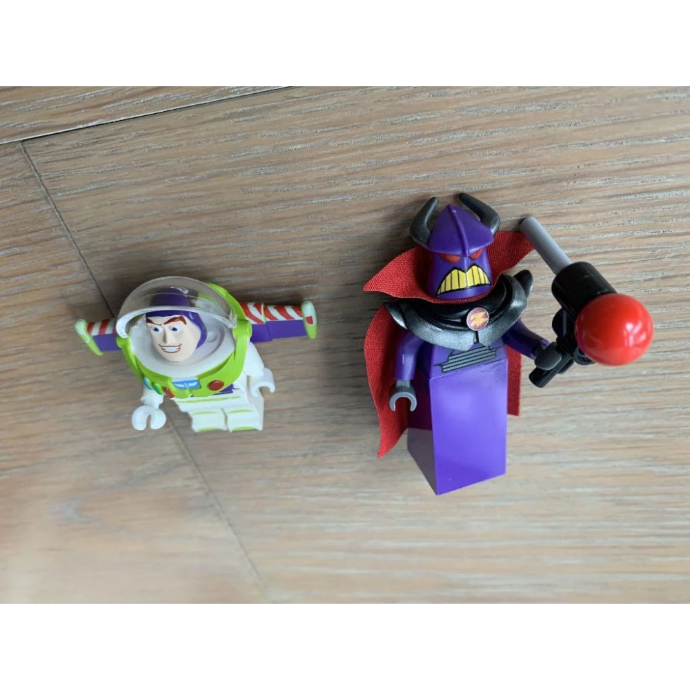 二手 樂高 LEGO 玩具總動員 巴斯光年 飛船 太空梭-細節圖5